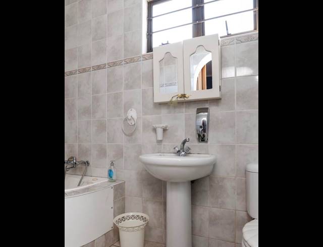 5 BEDROOM HOUSE FOR SALE IN MORNINGSIDE